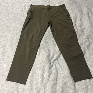 Fabletics - The Only Pant